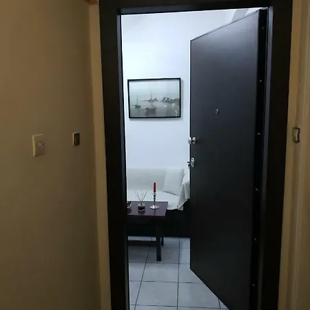 Sweet Apartment *